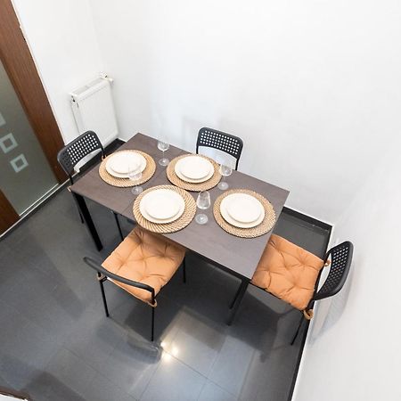 Modern & Spacious Apartment - Prime Location Near Bucharest'S Old Town Exterior foto